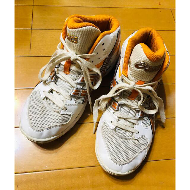 アシックス 白×オレンジ ハイカット 23.5cmの通販 by mat shop｜ラクマ