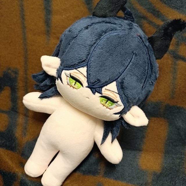 ツイステッドワンダーランドマレウス・ドラコニア ぬいぐるみ 着せ替え