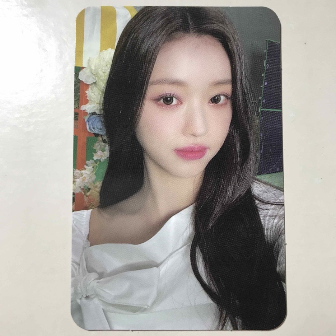 Oh My Girl ユア トレカの通販 by よう｜ラクマ