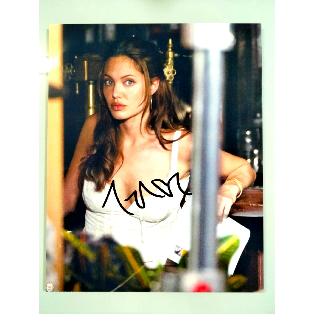 アンジェリーナ・ジョリー 直筆サイン超 特大写真… ツーリスト…の通販