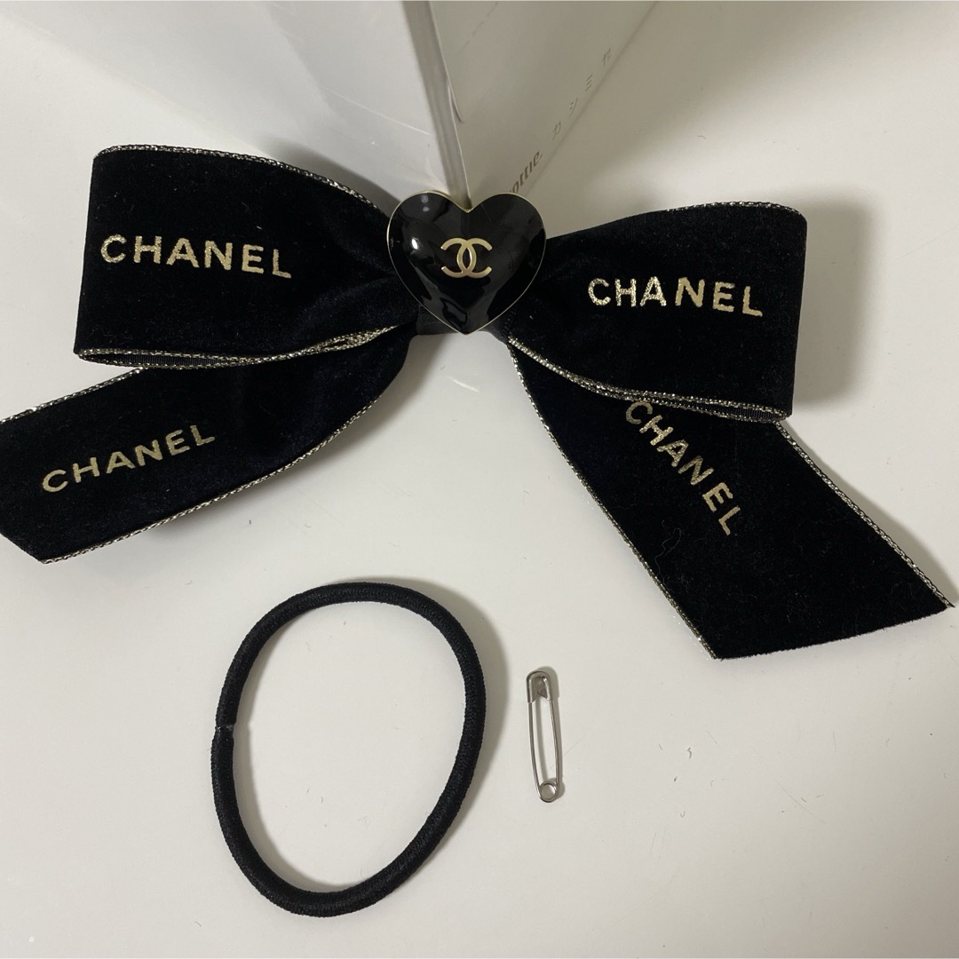 CHANEL - CHANEL❤︎クリスマスチャーム(ヘアゴム)の通販 by roco's