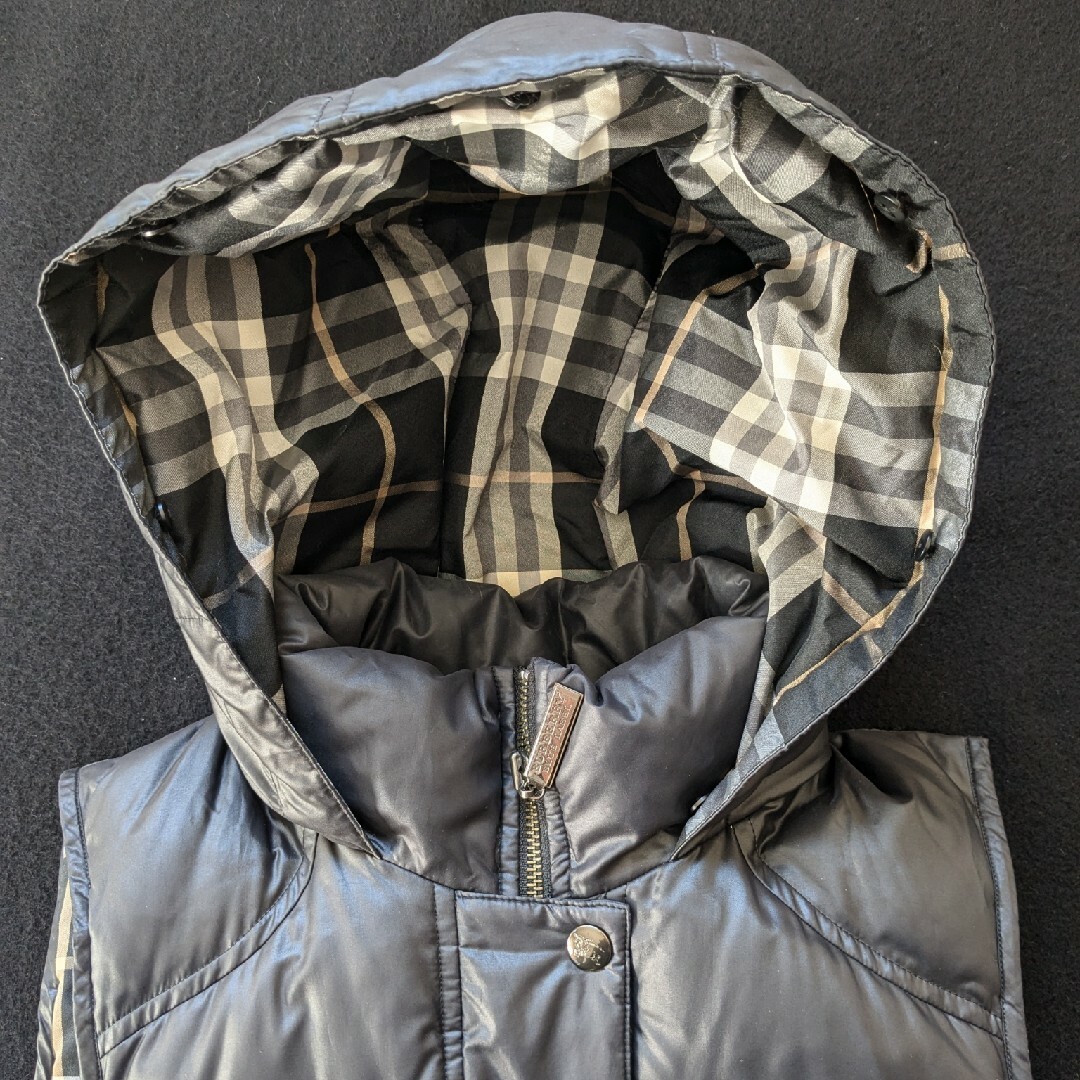 BURBERRY BLUE LABEL - バーバリーブルーレーベル ダウンベスト 黒色