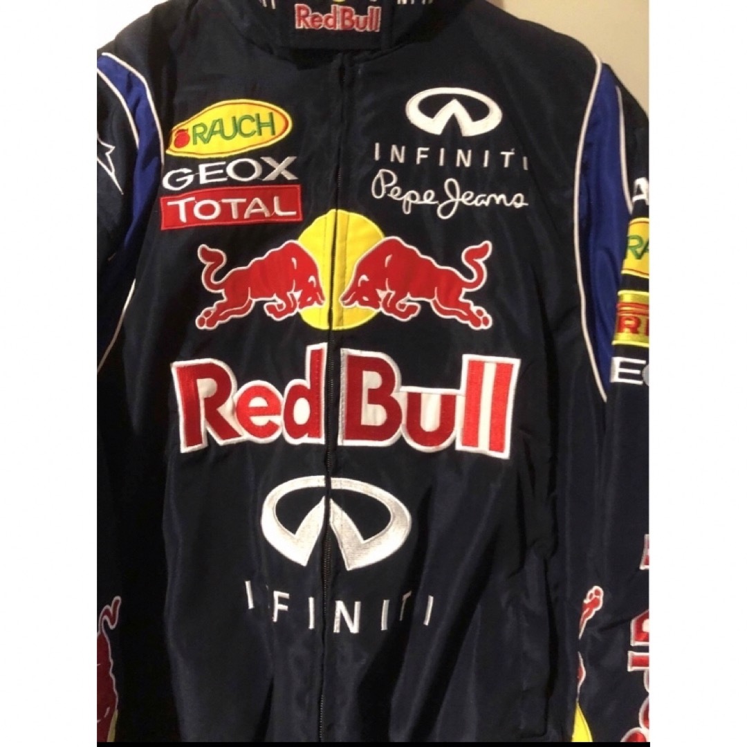 Red Bull - レーシングジャケットXLサイズ 中綿 刺繍 レッドブルの通販