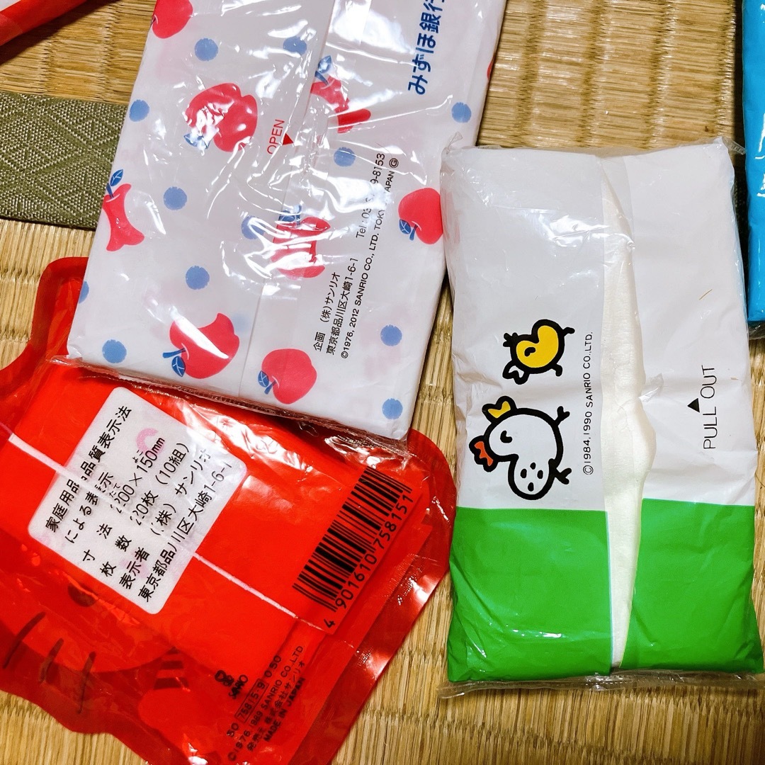 サンリオ - ポケットティッシュ サンリオ キティ レトロ キキララ ター