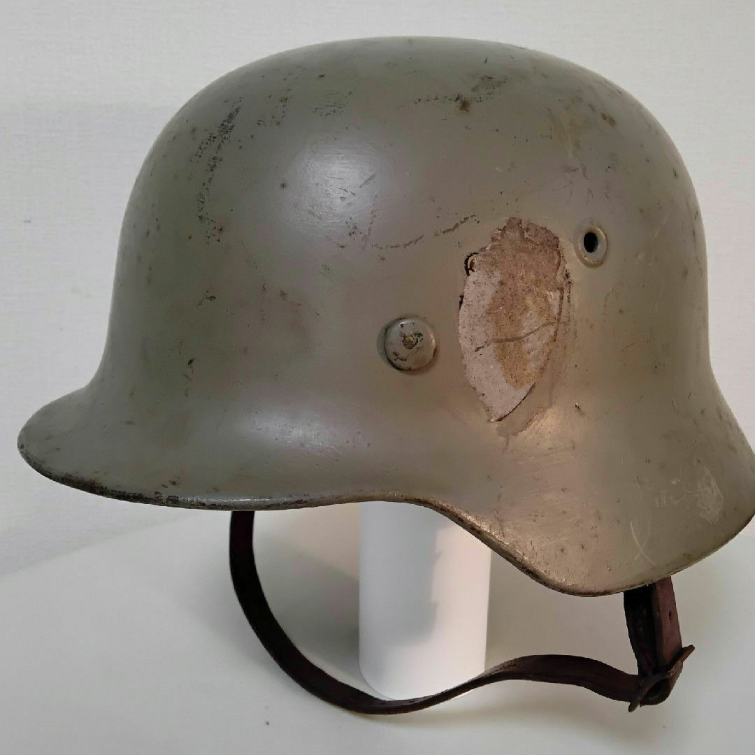 WWⅡ 実物ナチスドイツ軍M35ヘルメットの通販 by コモ's shop｜ラクマ