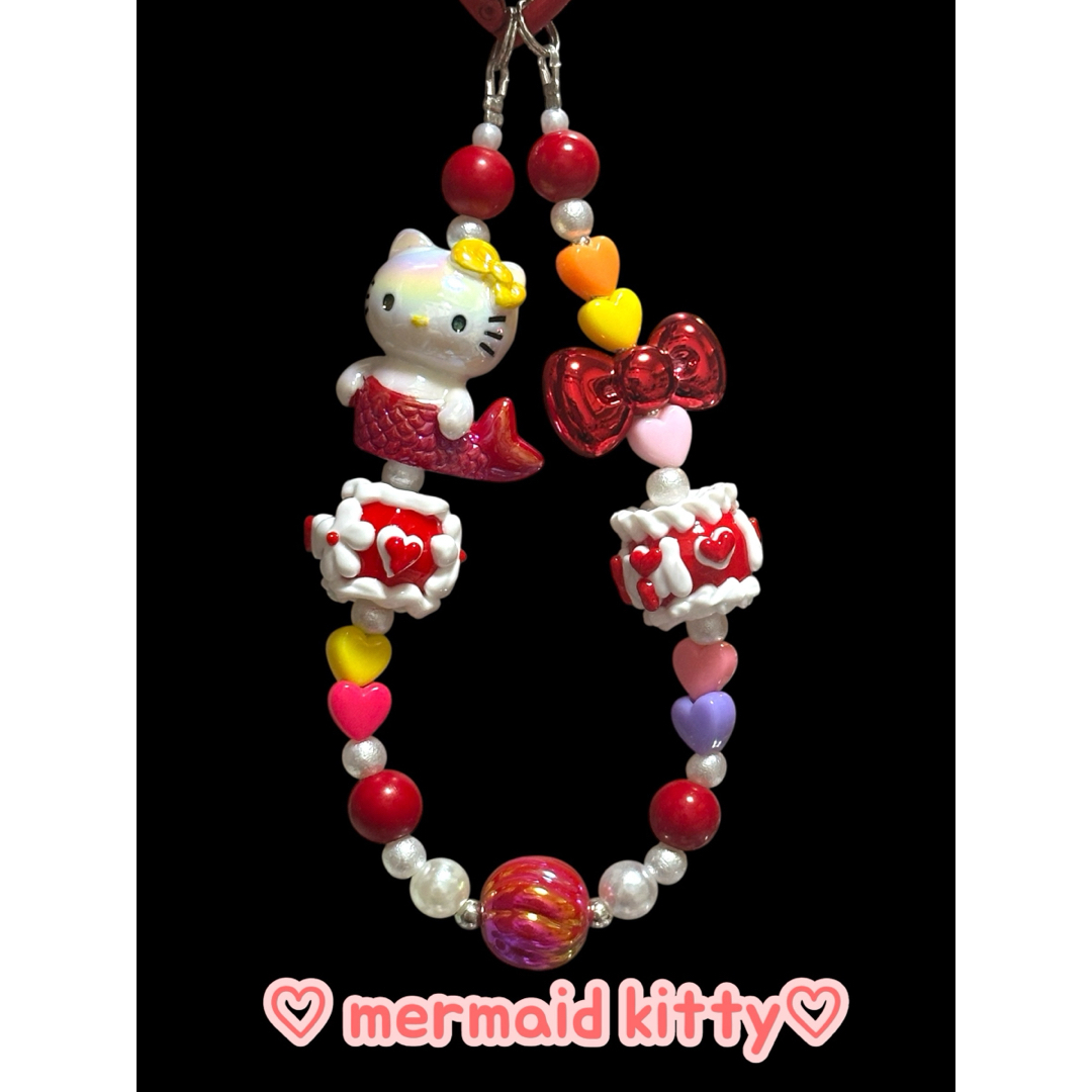 ハローキティ - RED夜光マーメイドキティちゃん ビーズストラップの
