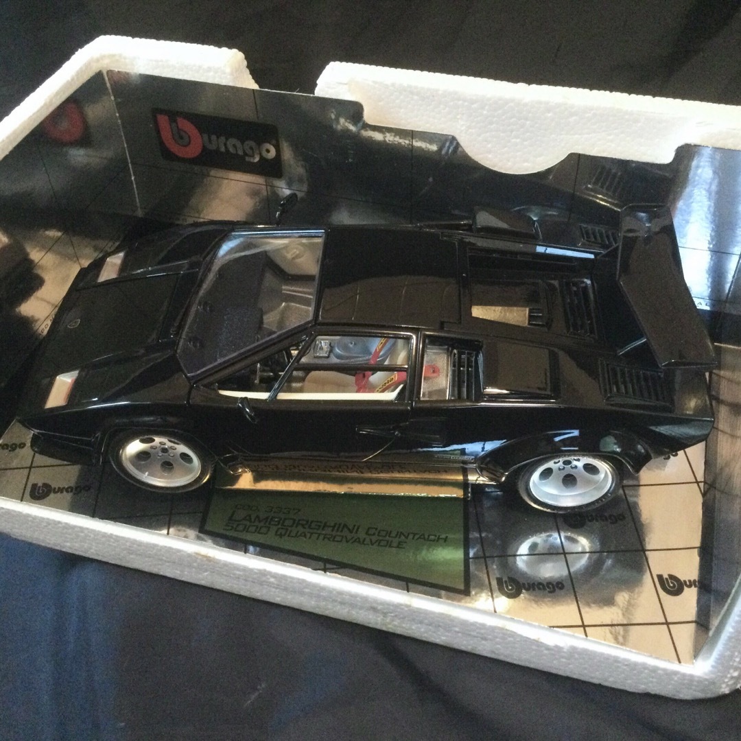 Lamborghini Countach 5000 1/18 Bburagoの通販 by Nockey's shop｜ラクマ