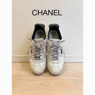 CHANEL（スニーカー ・ オレンジ/橙色系）のフリマアイテム一覧