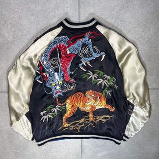 スカジャン (ブルー・ネイビー/青色系)のフリマアイテム一覧