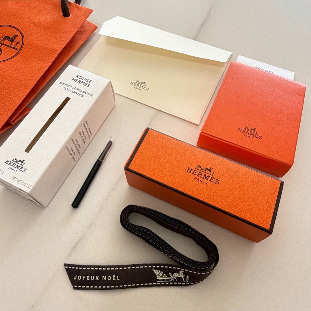 エルメスのネックレス購入時の箱2個セット・保存袋・リボン付き 空箱