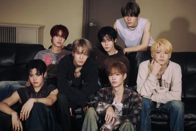 CLOSE YOUR EYES（クローズ ユア アイズ）｜ライブ・コンサートの