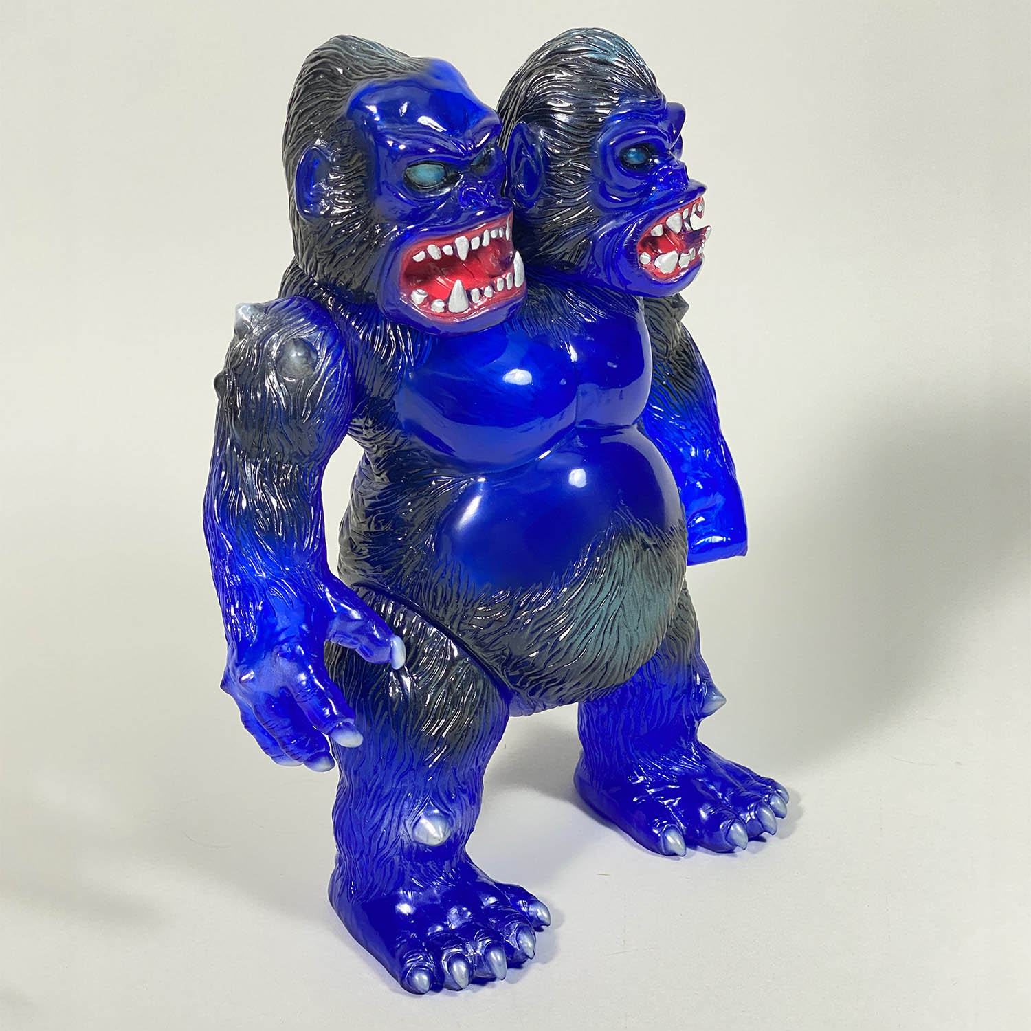 5114] HxS キングゴリラ獣 クリアブルー成型