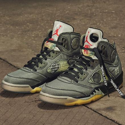 国内抽選受付中】オフ-ホワイト × ナイキ エアジョーダン 5 レトロ