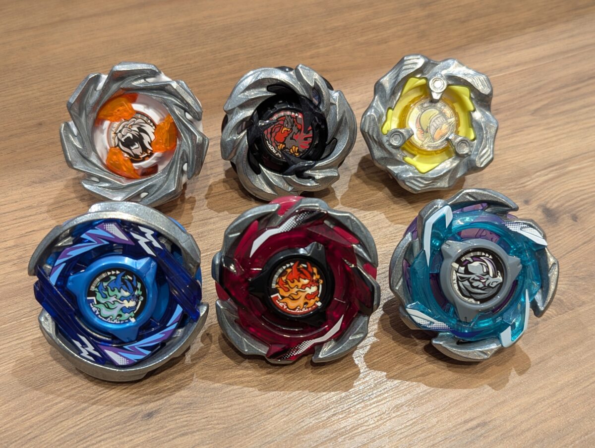 ベイブレードX』ランダムブースター Vol.6を1万円分買ってみたら… 衝撃