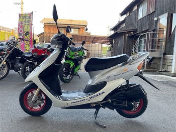 ライブディオZX/ホンダ スペシャル☆限定5000台車両☆タイヤ前後新品