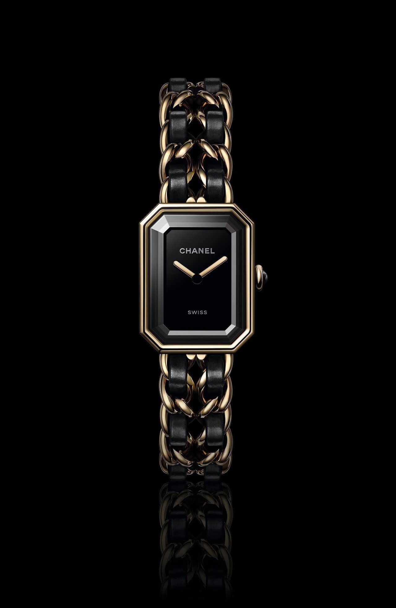 シャネル】メゾンを代表する腕時計をフィーチャー。ポップアップ