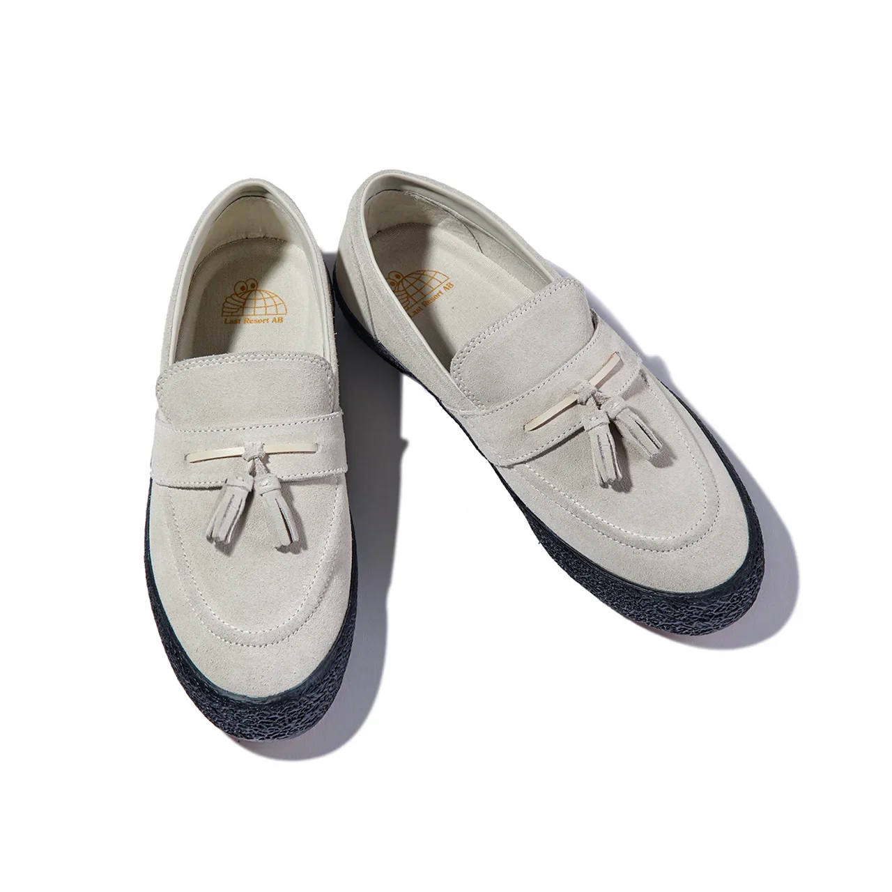 大人の快適白スニーカー】ホカ、ミズノ 脱ぎ履き楽ちんでやみつきに