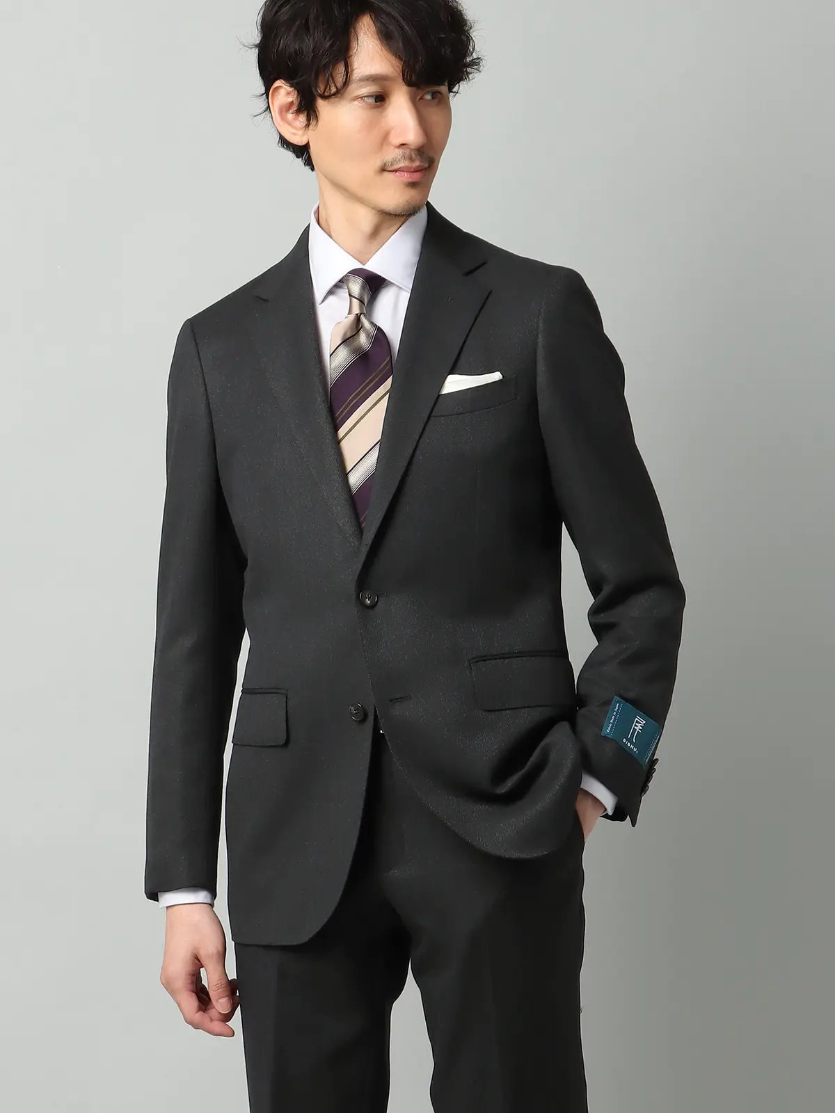 WEB限定／WEAR SHiFT／スーツ／2つボタン／尾州／リサイクルウール