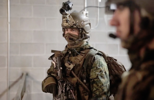 ミリブロNews:米海兵隊・武装偵察部隊「フォース・リーコン」による