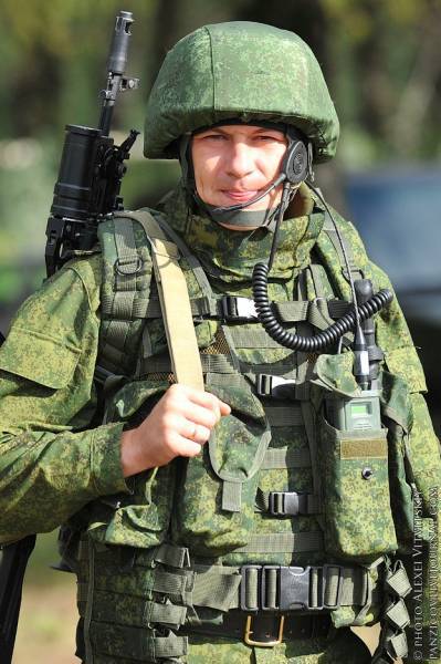 ロシア軍 VKBO 戦闘服 サマースーツ 一式 実物 ロシア軍 迷彩服 戦闘服