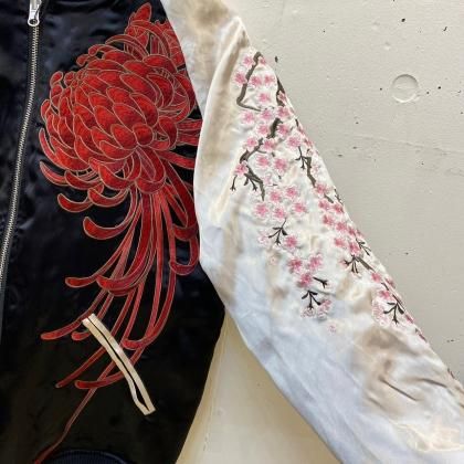 送料無料】絡繰魂 桜麒麟 刺繍リバーシブルスカジャン