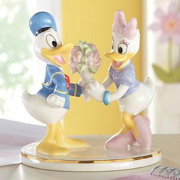 ディズニー ドナルドダック＆デイジーフィギュア Donald & Daisy