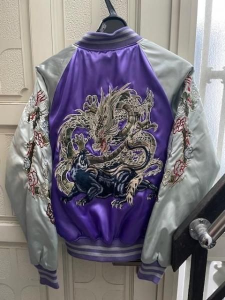 スカジャン 黒豹と竜 | 横須賀刺繍 - ミリタリーショップ FUJI