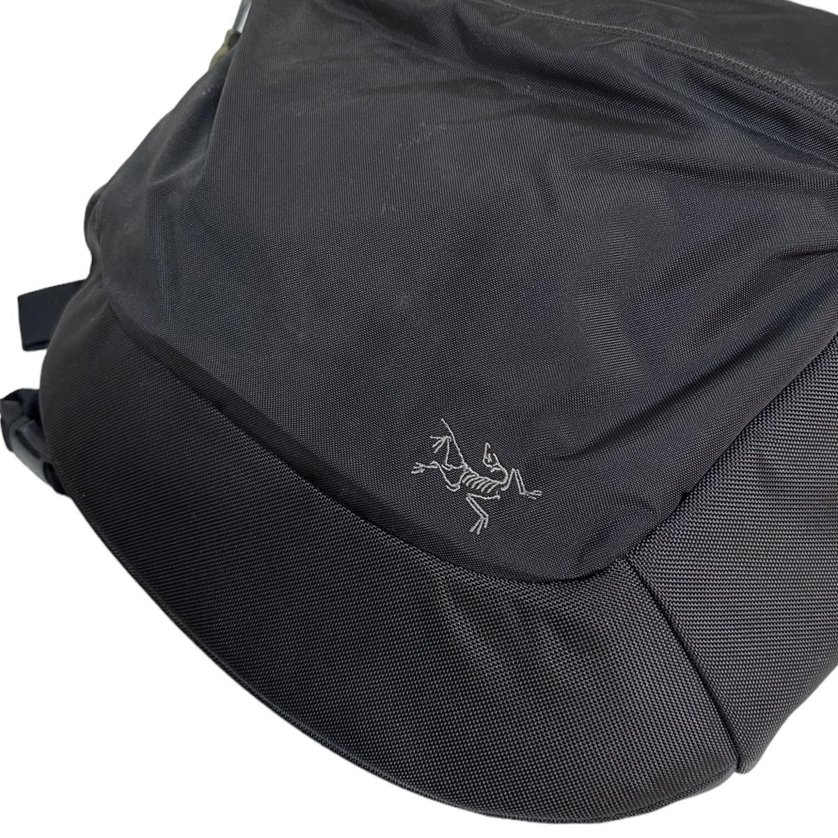 ARC'TERYX Mistral 21 黒 21L アークテリクス ミストラル 21