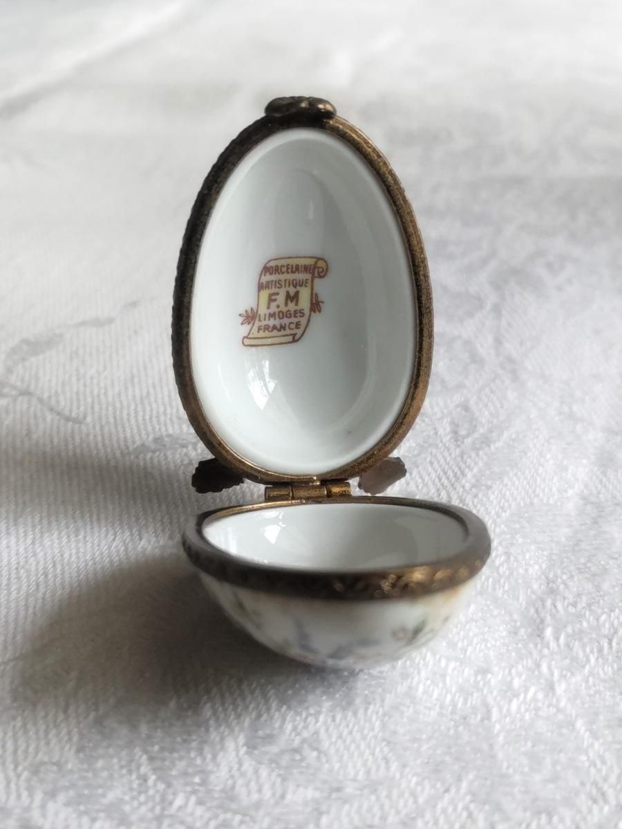 フランス製アンティーク陶器ピルケース 薔薇の絵