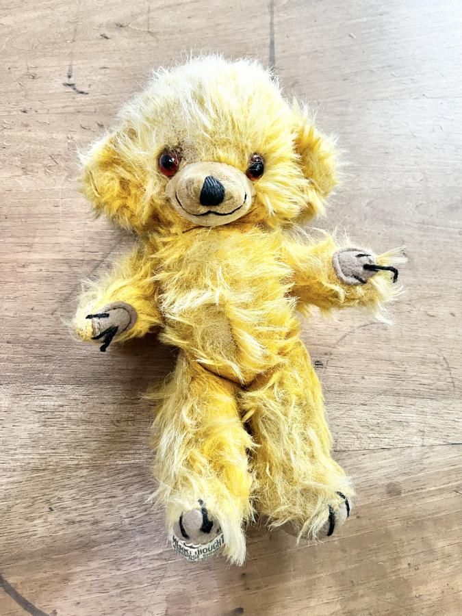 メリーソート Merrythought - アンティークとテディベアの店 Parade