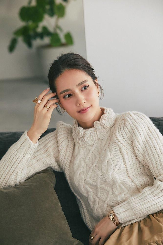 クロシェフラワーケーブルニット(オフホワイト) - seventen