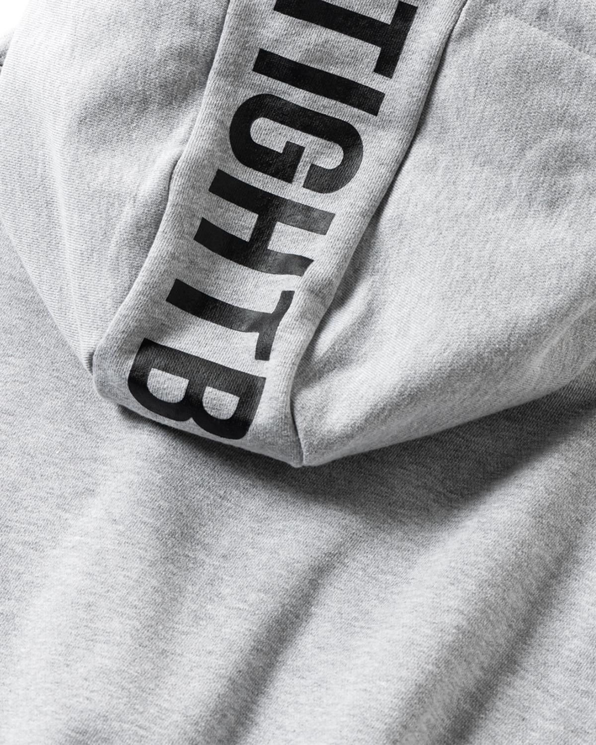 HOODED LOGO SWEAT - TIGHTBOOTH® タイトブース オフィシャルウェブサイト