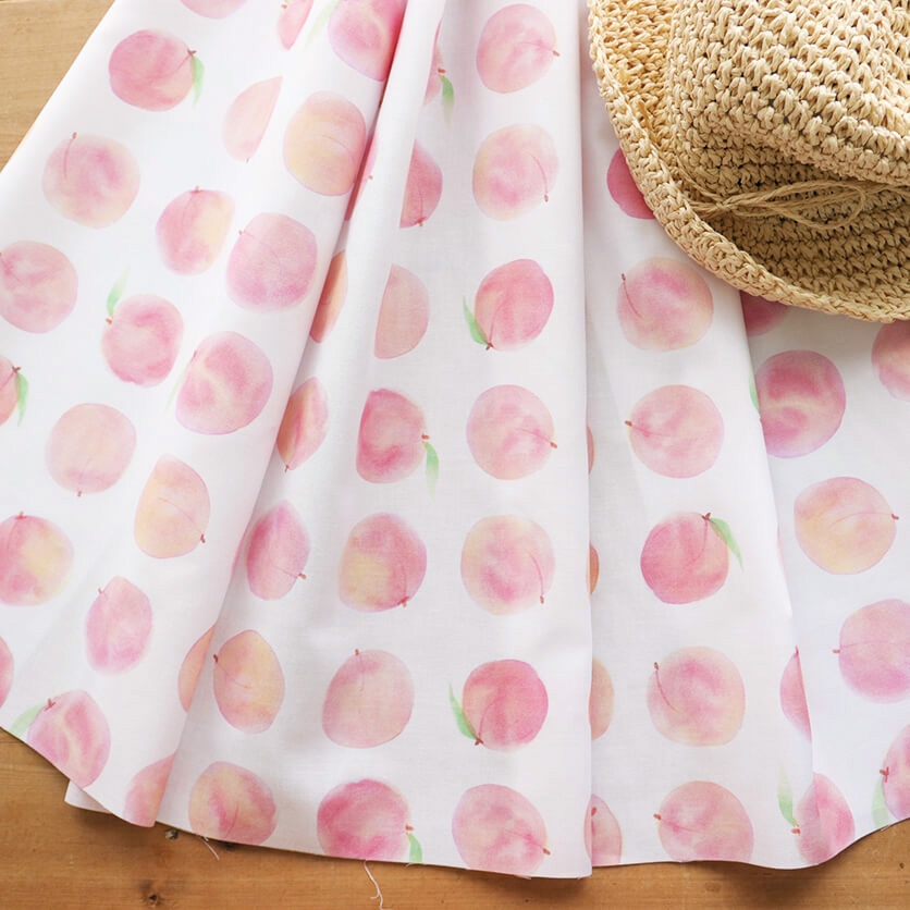 peach フルーツ・もも柄- 布・生地の通販サイト：nunocoto fabric