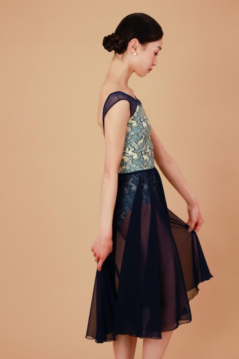 Lapin blanc unoa】No sleeve design - Balletwear brand unoa