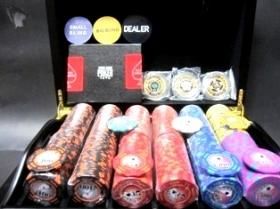フォースポット・ポーカーセット500-マホガニー調ケース（チップセット