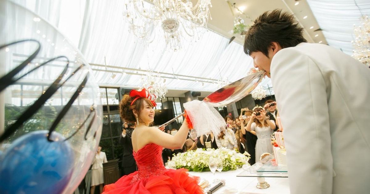 なんだかんだで絶対盛り上がる！「ビッグスプーン」のファーストバイト