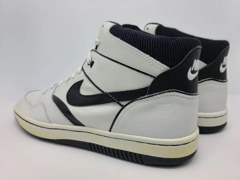 NIKE SKY FORCE 88 MID VNTG 429772-101 白黒