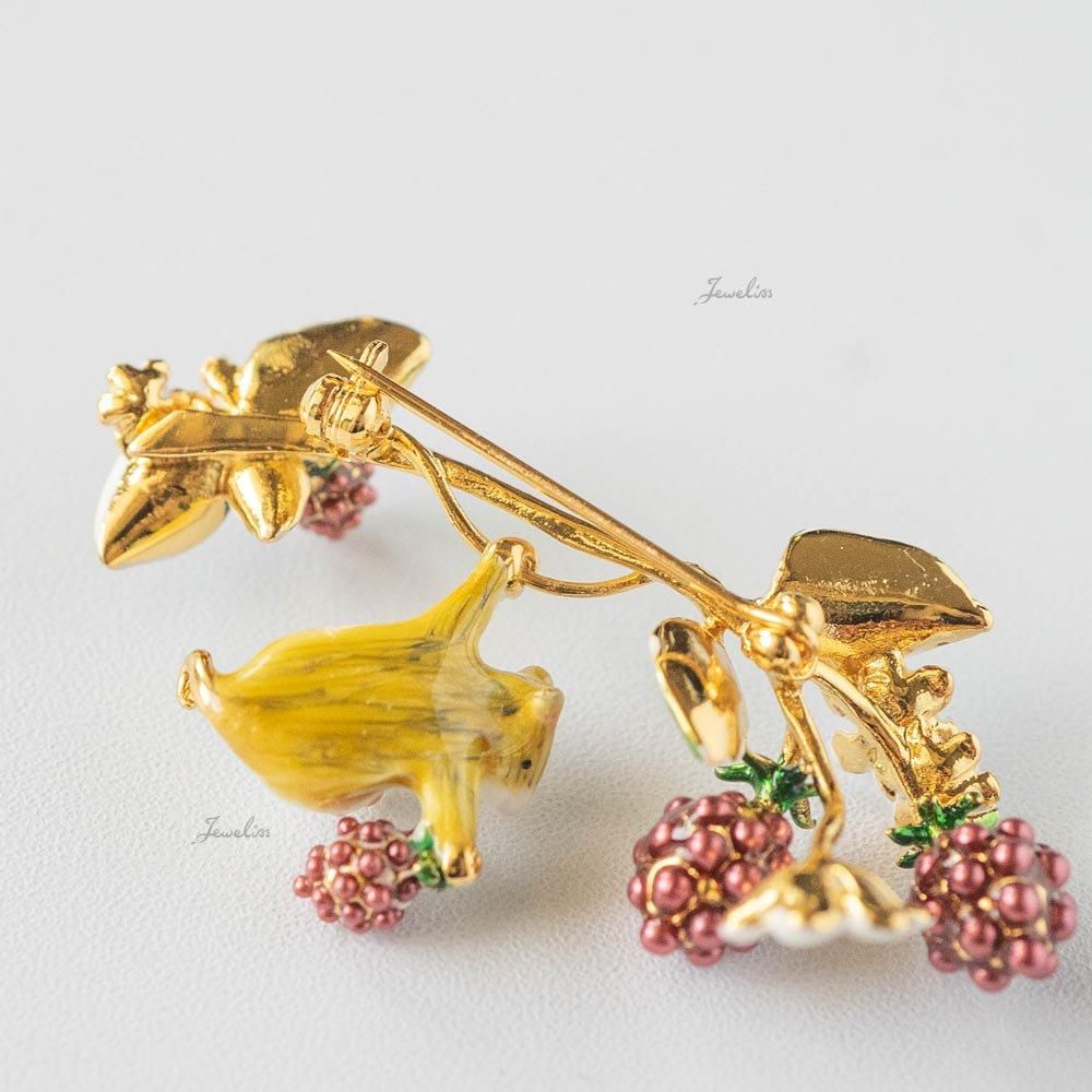 Jeweliss ブローチアンヌ 野苺のなるころ ハムスター ねずみ