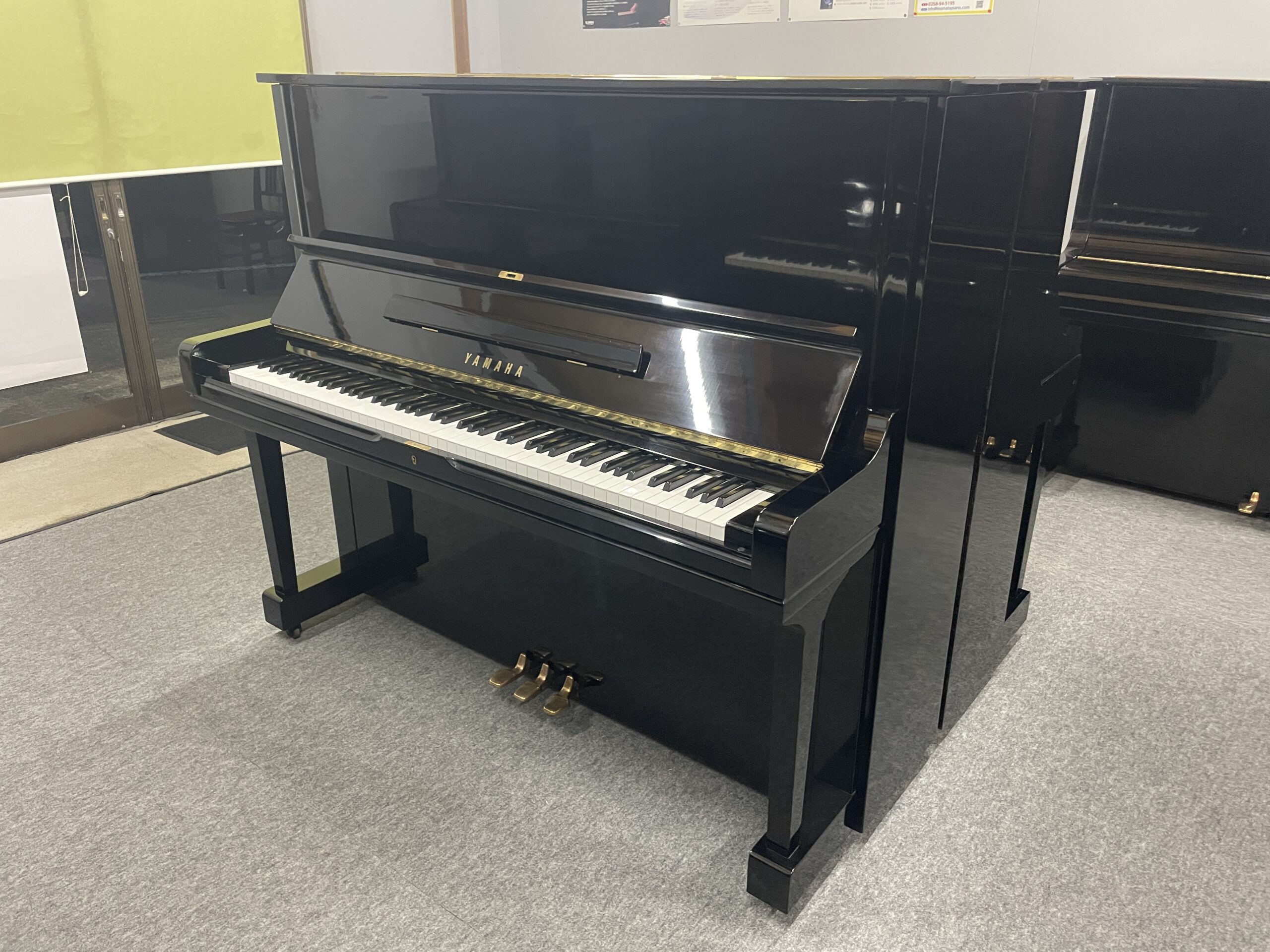 中古ピアノ】YAMAHA アップライトピアノ U3G G1333426 黒(鏡面艶出し