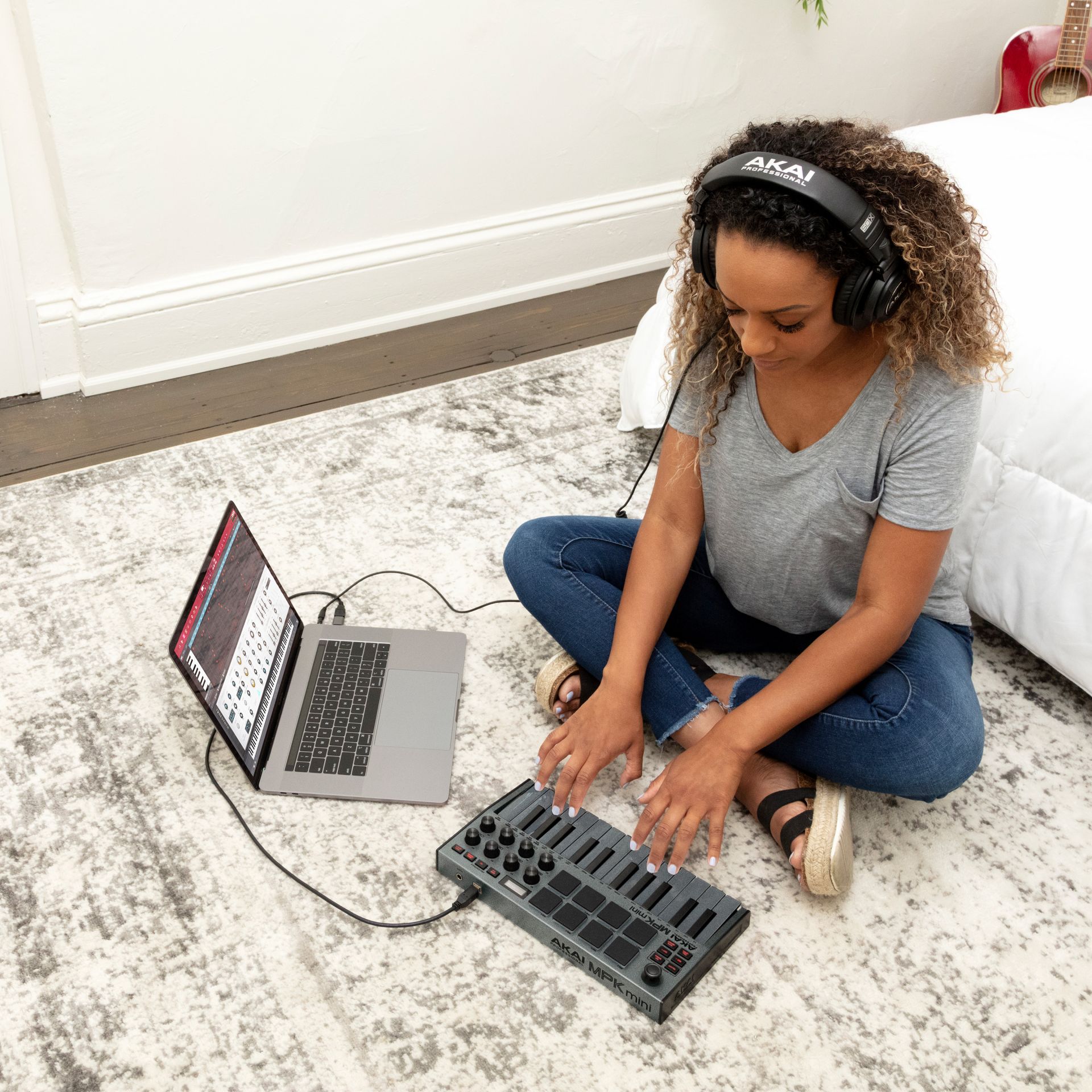 AKAI ” MPK mini Special Edition Grey ” | 25鍵 USB MIDI キーボード