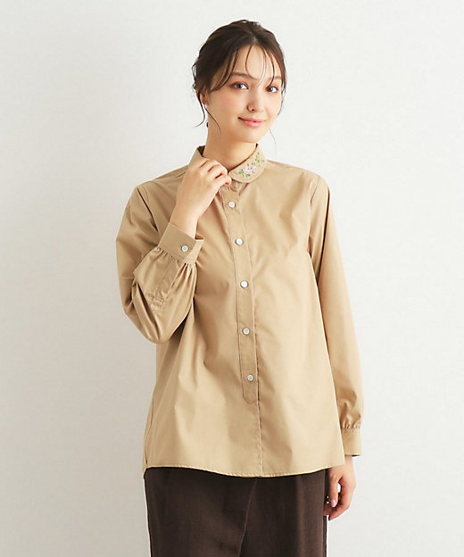 襟刺繍】ラウンドカラーブラウス（2002352289） | LAURA