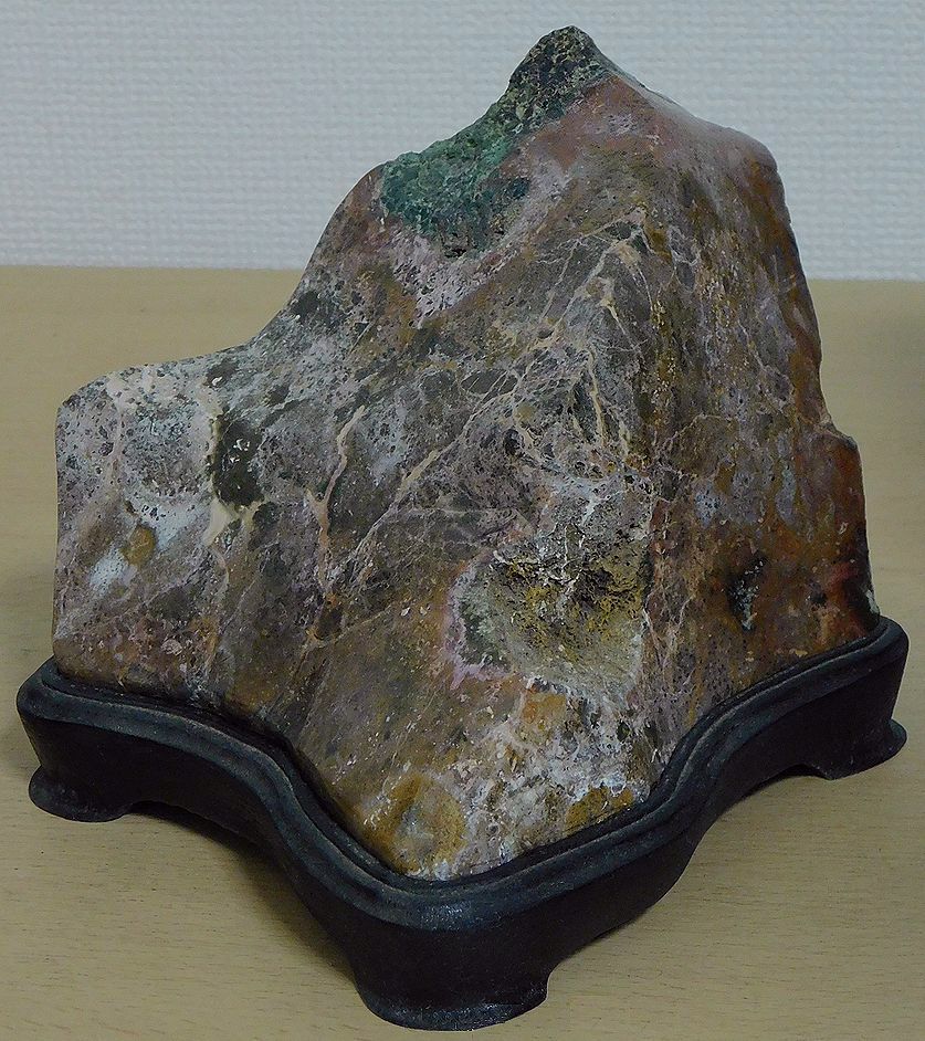 緋山酔恭「山水石美術館」 全国の水石・美石を紹介