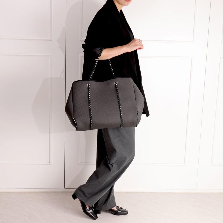 artemis by DIANA（アルテミス by ダイアナ） 大容量 ネオプレントート