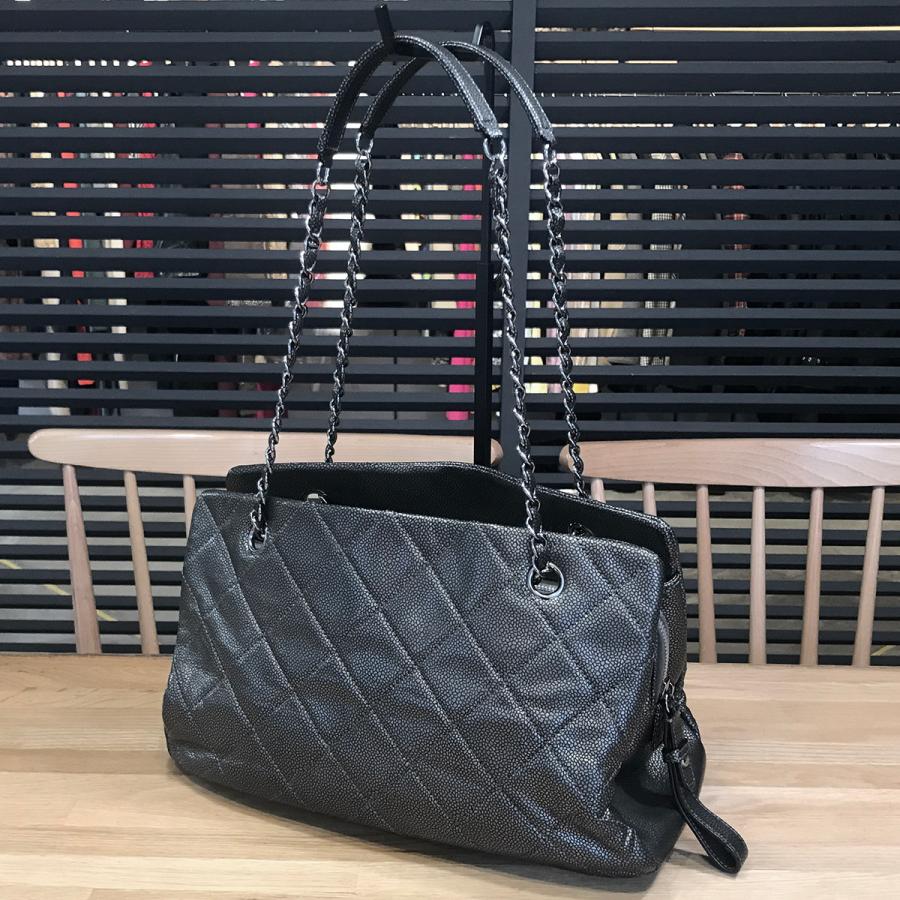 CHANEL（シャネル） 【美品】シャネル マトラッセ デカココマーク
