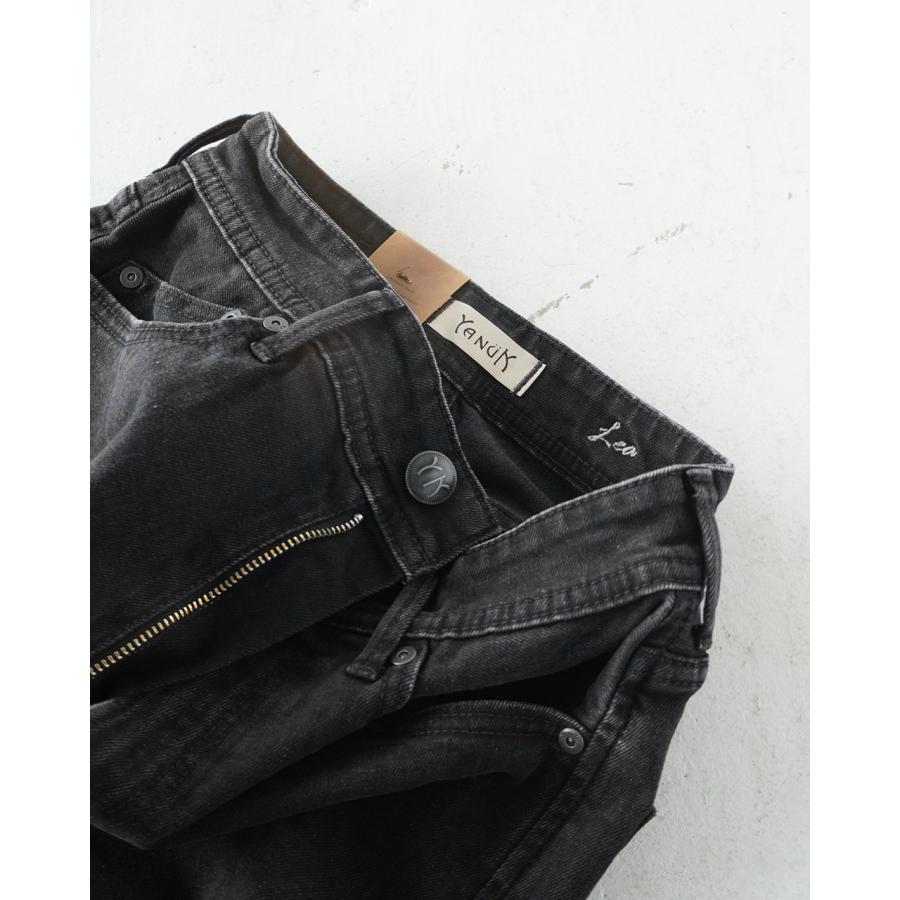 ヤヌーク YANUK レア ボーイズストレート LEA (BoysStraight) -OBK