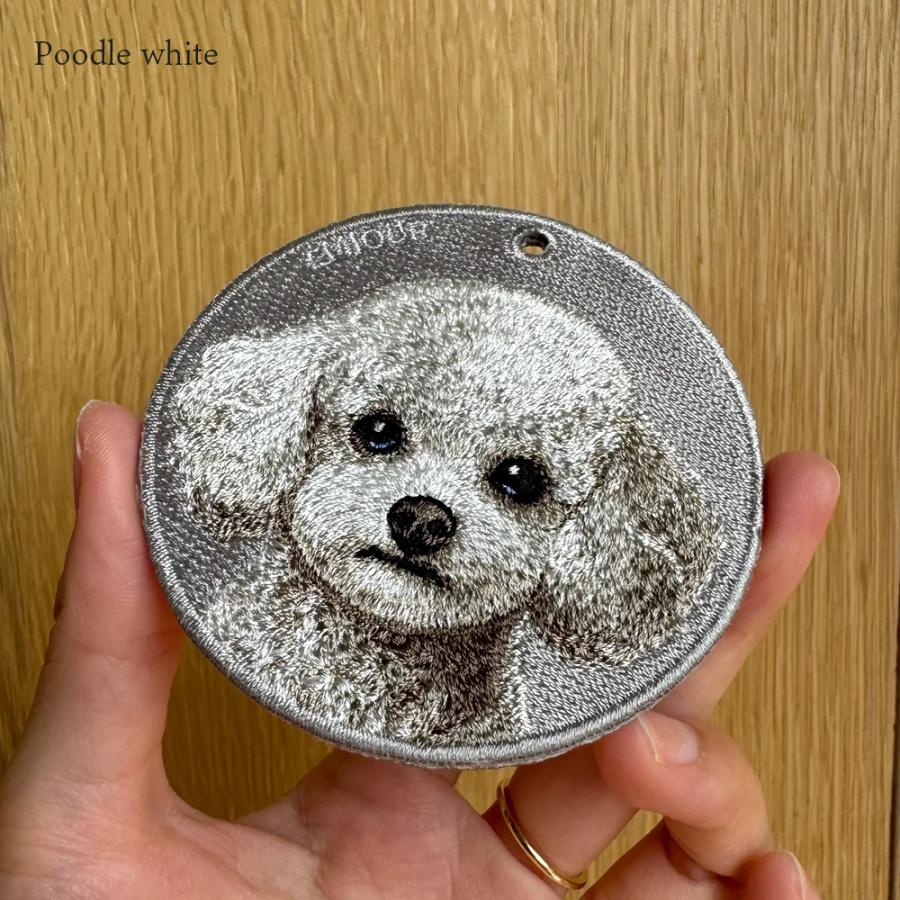 キーホルダー 犬 刺繍 イヌ チャーム プードルホワイト 狆 チン