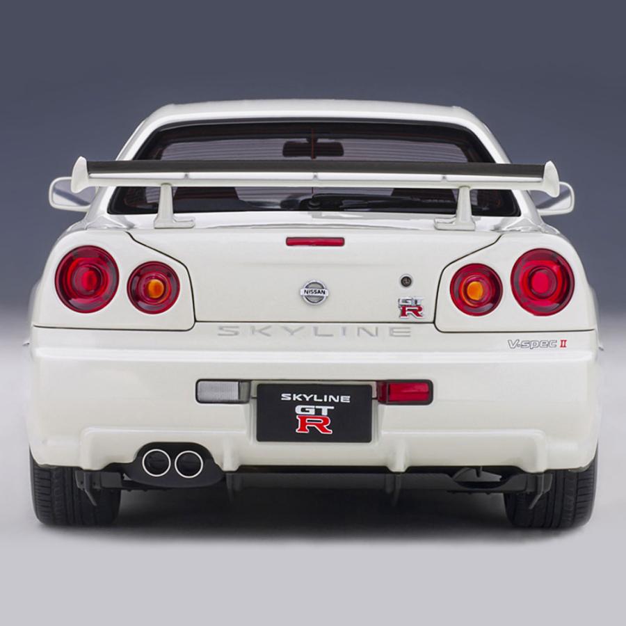 ミニカー 1/18 日産 スカイライン GT-R R34 Vスペック II ホワイト