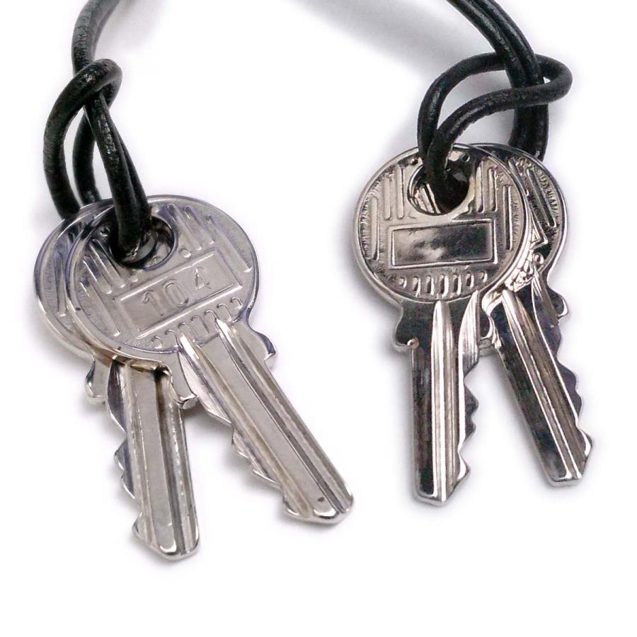 HERMES（エルメス） 【美品-良品】エルメス カデナ 鍵2本 104番