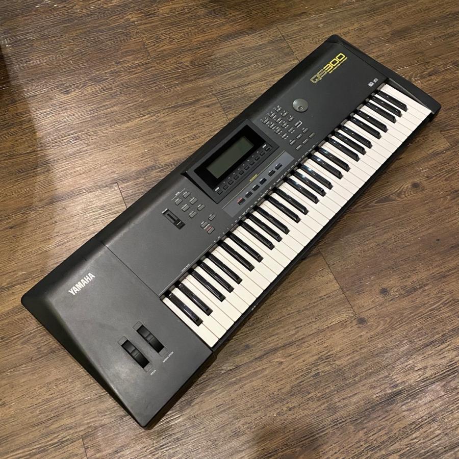 YAMAHA（ヤマハ） Yamaha QS-300 Synthesizer シンセサイザー 61鍵