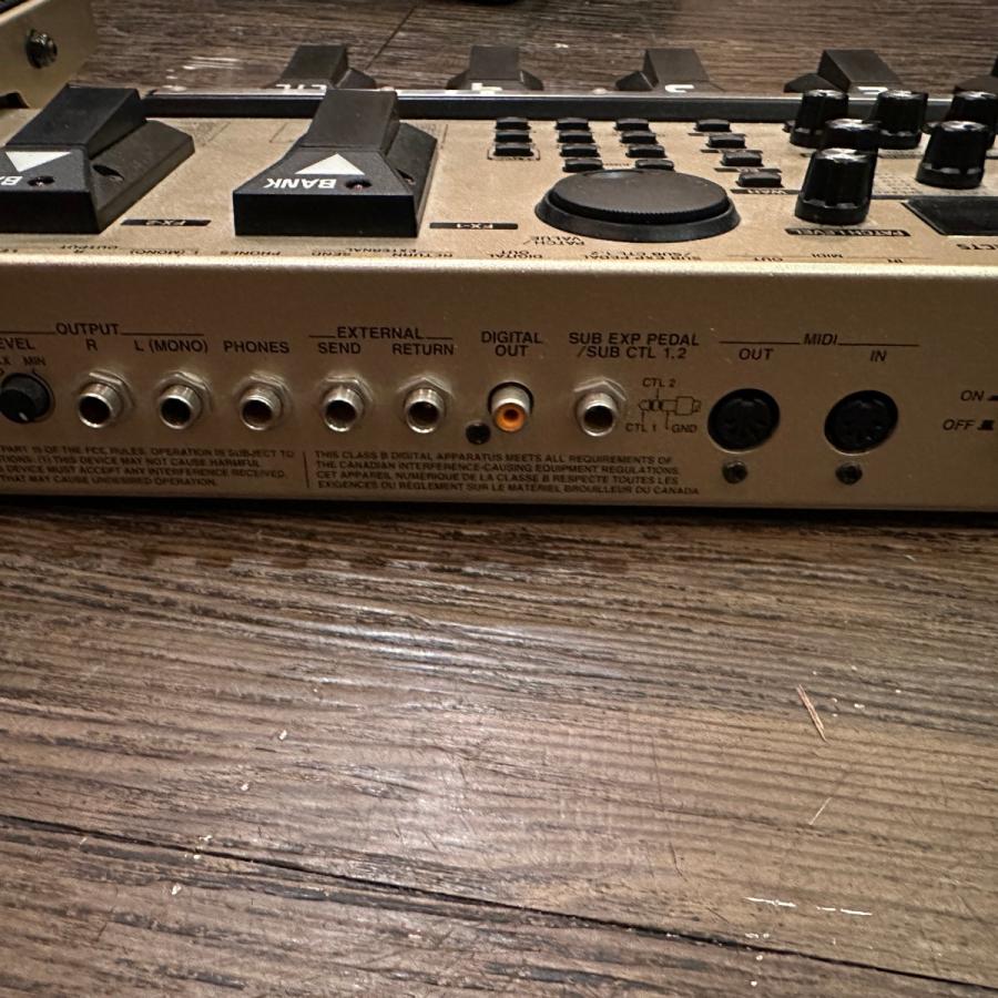 BOSS（ボス） Boss GT-6 エレキギター用 マルチエフェクター 純正